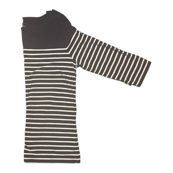 Women's Striped 3/4 Sleeve - Picture 2 of 3
